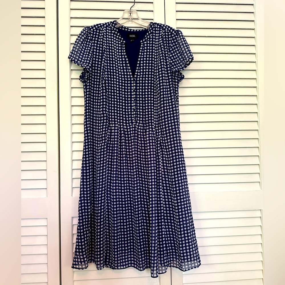 MSK Blue and White Pleated Puff Sleeve Midi Dress